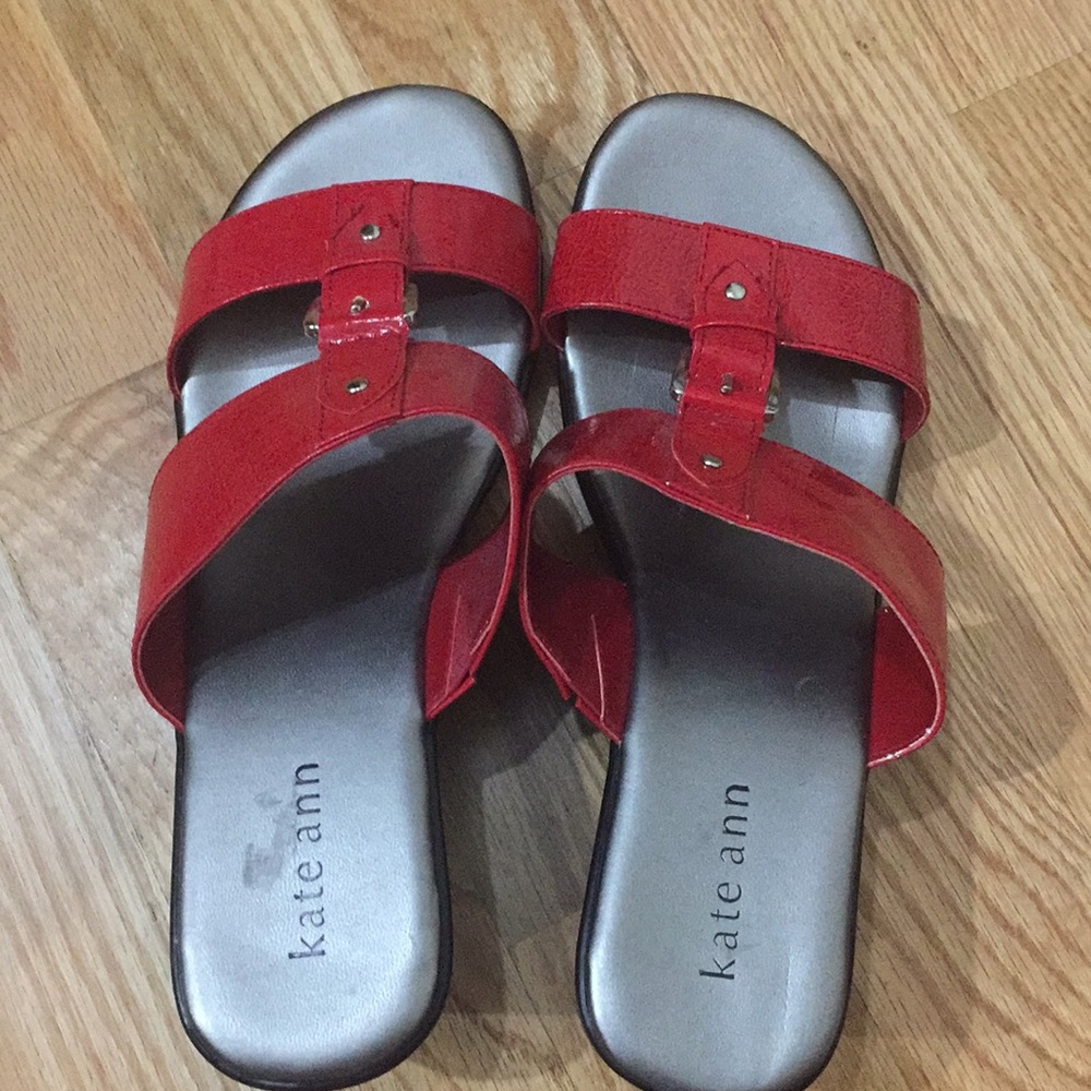 Red heels, unworn, size 7. Comfortable